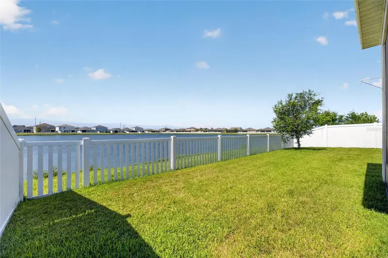 11833 Cara Field Ave, FL