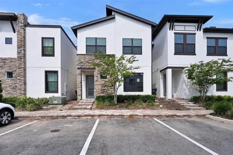 212 Villa Domani Cir, FL
