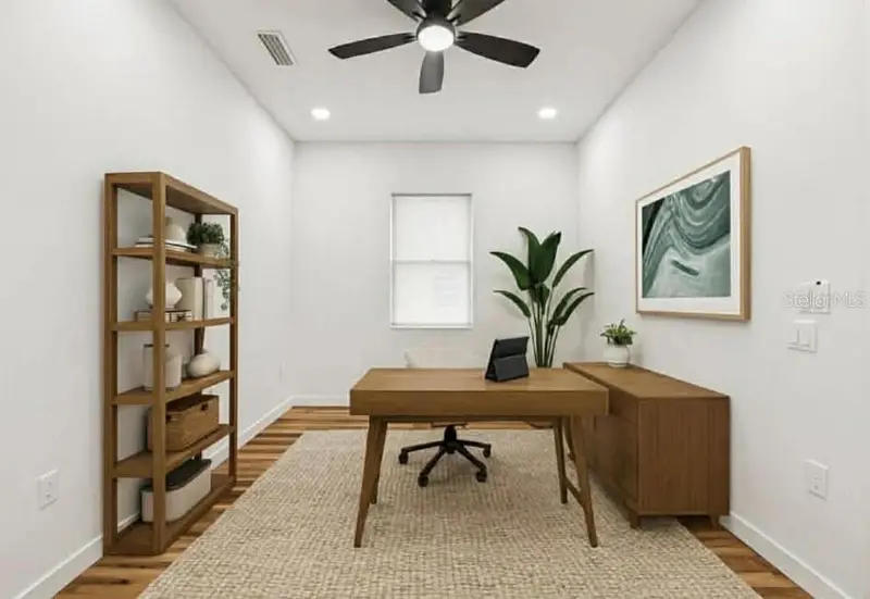 611 Elm St, FL