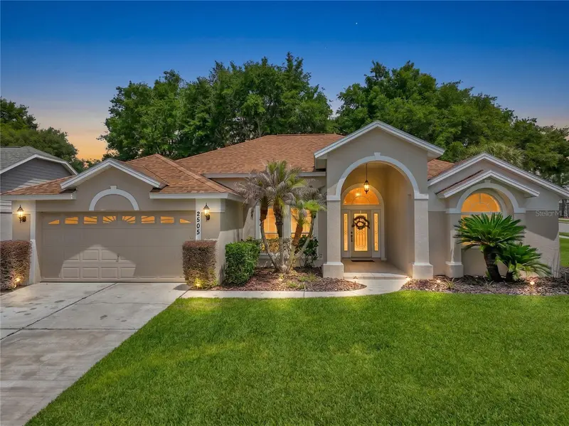 2505 Holly Berry Cir, FL