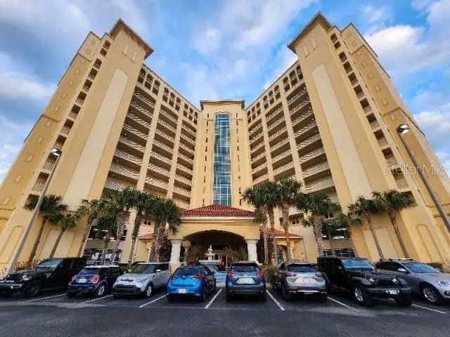2801 S Ridgewood Ave #403, FL