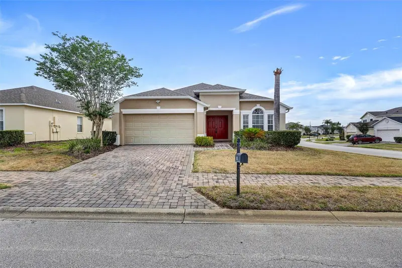 101 Kildrummy Dr, FL