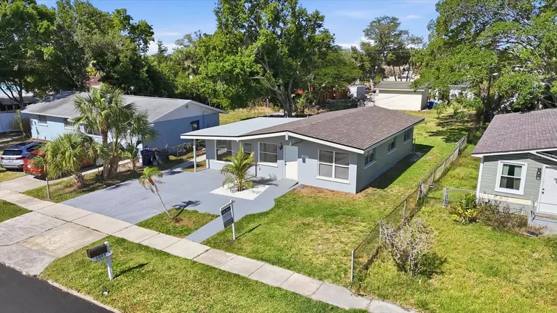 1007 26th Ave W, FL
