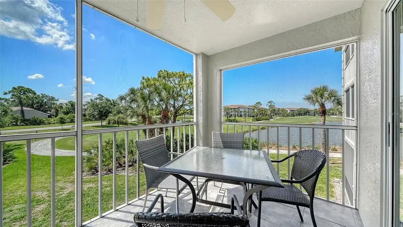 9330 Clubside Cir #3202, FL