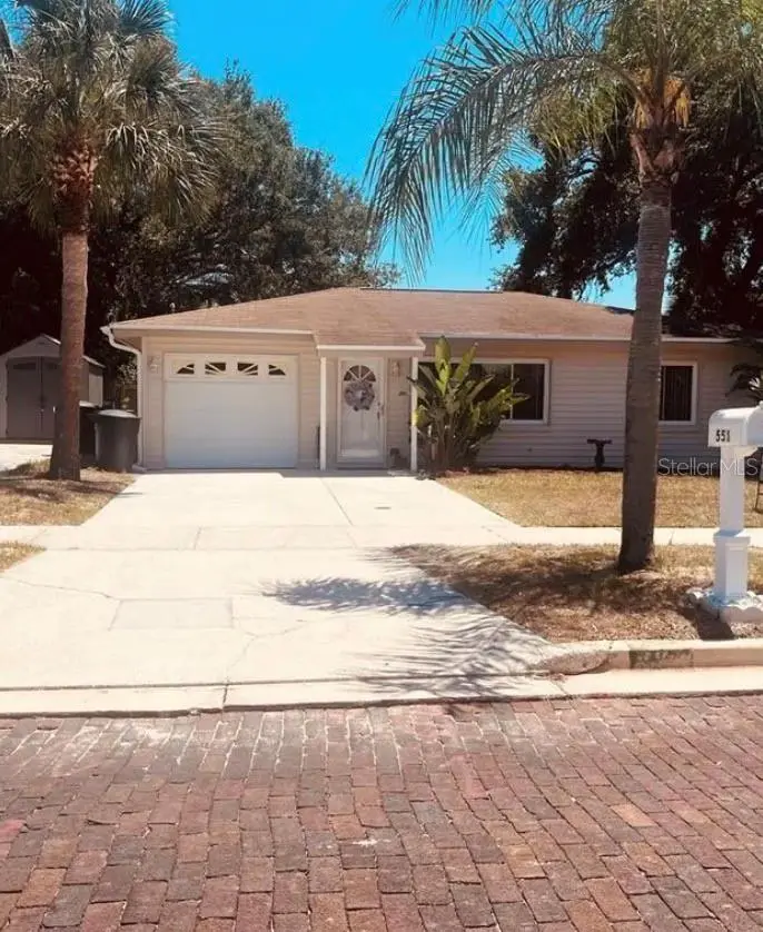 551 Orangewood Dr, FL