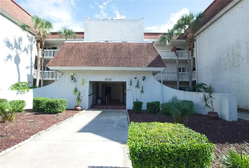 4575 S Texas Ave #204, FL