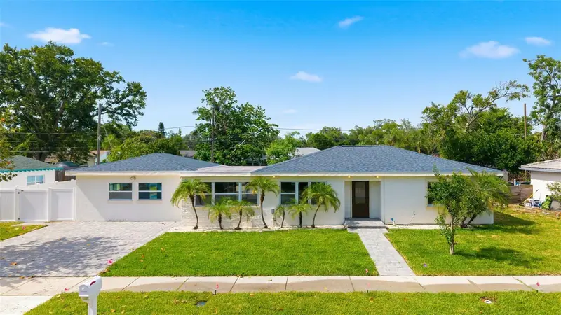 1242 Bermuda St, FL
