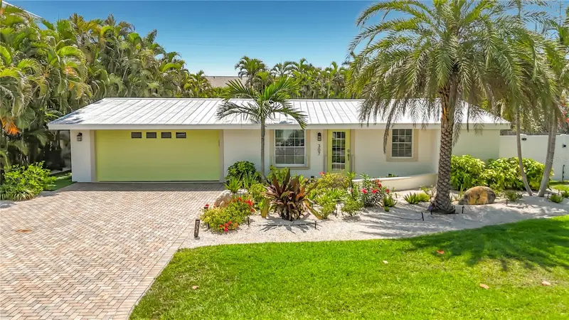 307 68th, FL