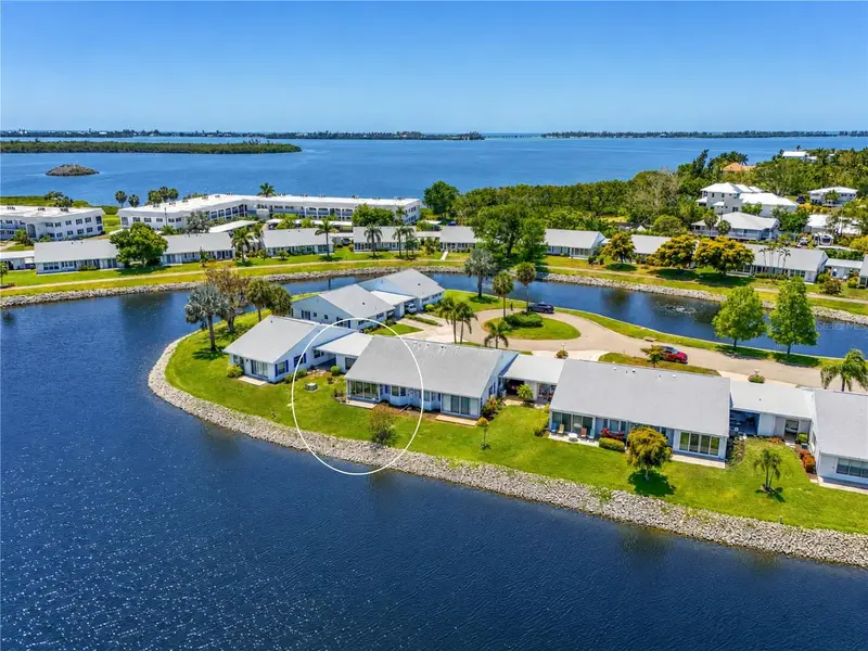 4603 Lexington Cir, FL