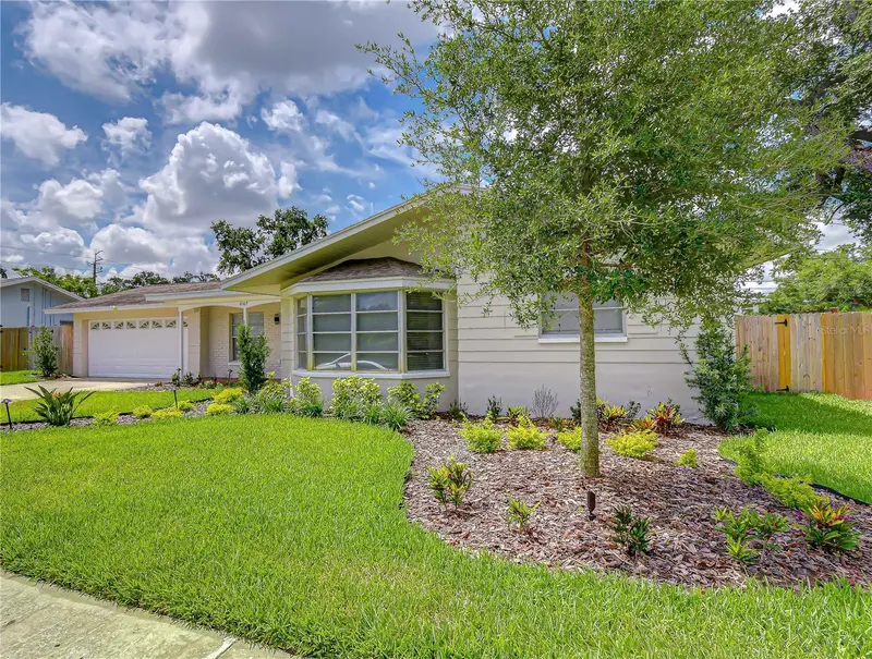2167 Lakeview Rd, FL