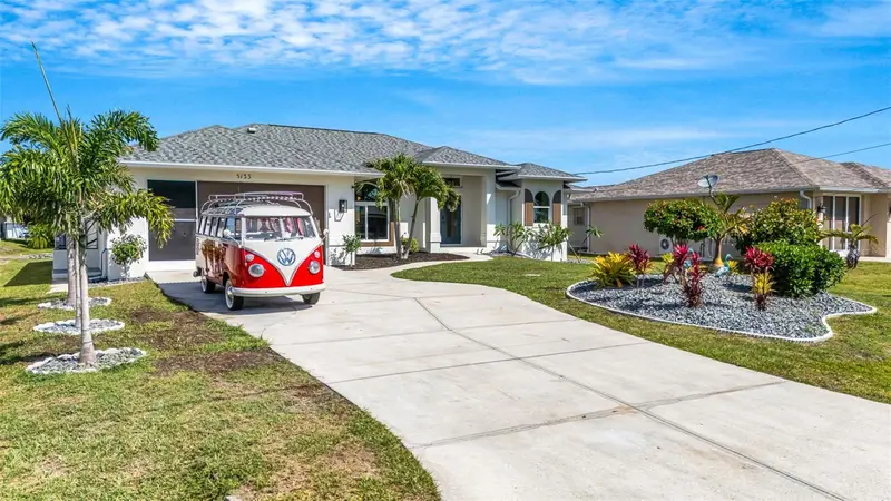 5133 Latham Ter, FL