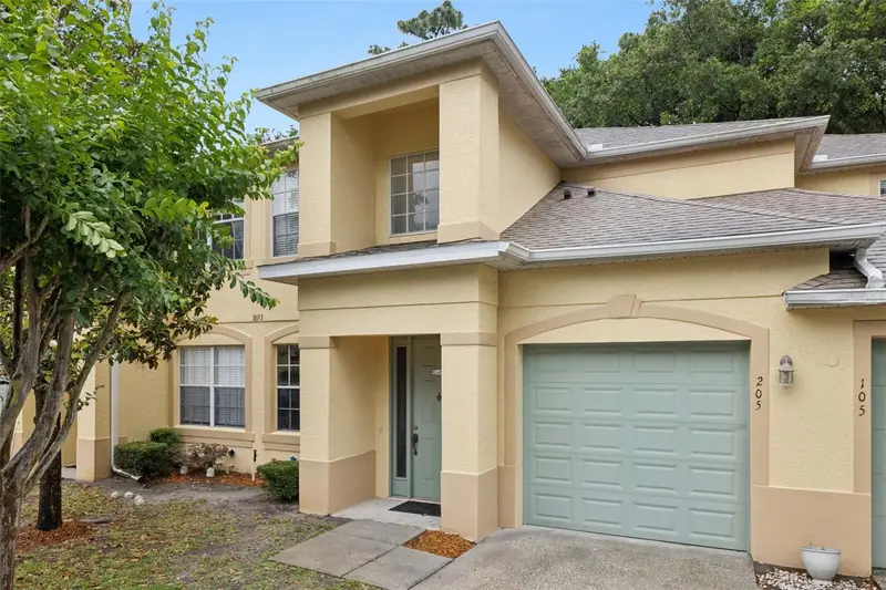 3693 Oakdale Cir #205, FL