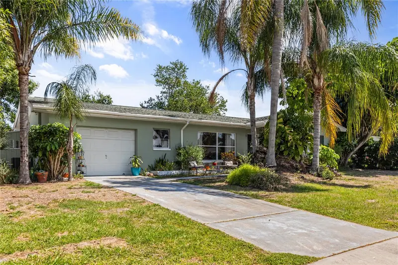 1508 Erin Ln, FL
