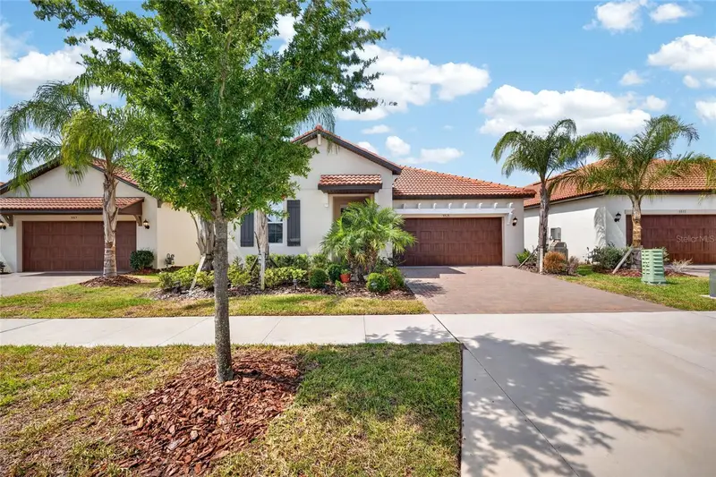 5513 Little Path Dr, FL