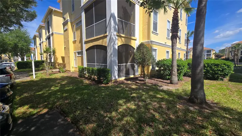 1475 Lake Shadow Cir #6107, FL