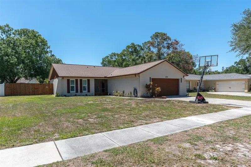 14006 Cascade Ln, FL