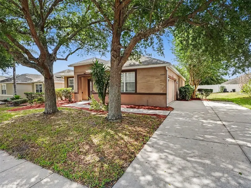 1942 Beardsley Dr, FL