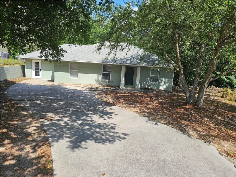 622 Brooke Ct, FL
