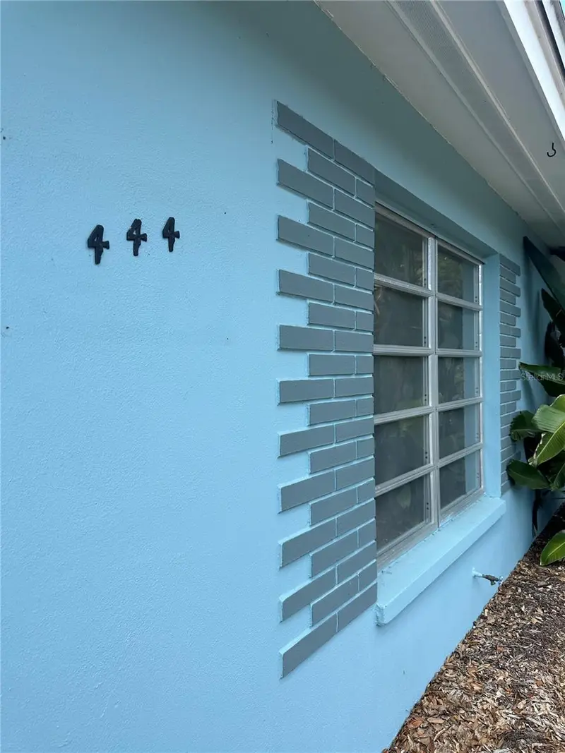 442 Lyndhurst St, FL