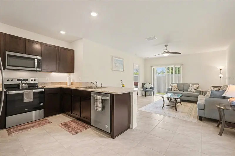 3296 Suncoast Plains Dr, FL