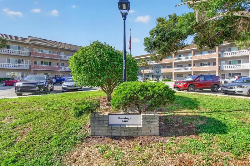 2461 Rhodesian Dr #51, FL