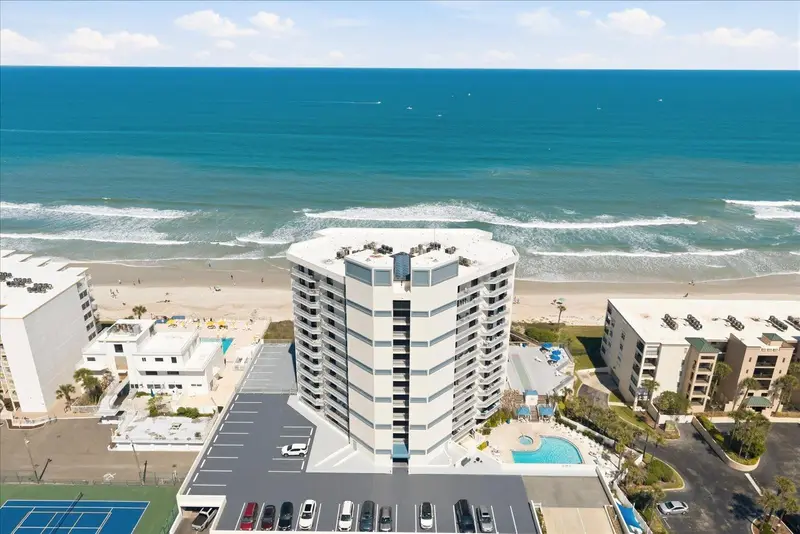 5207 S Atlantic Ave #1025, FL