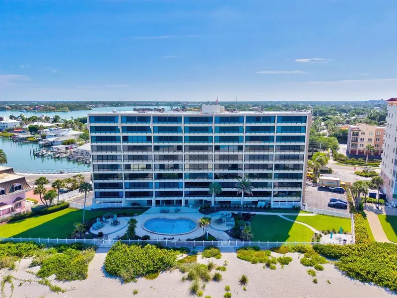 840 The Esplanade N #101, FL