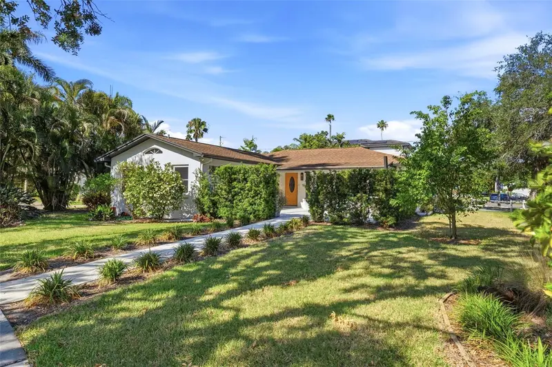 402 Erie Ave, FL