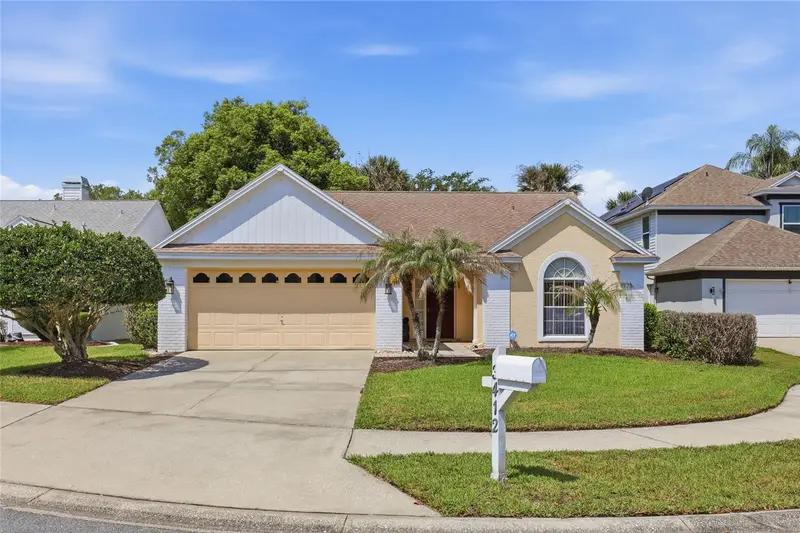 Lee Vista pending