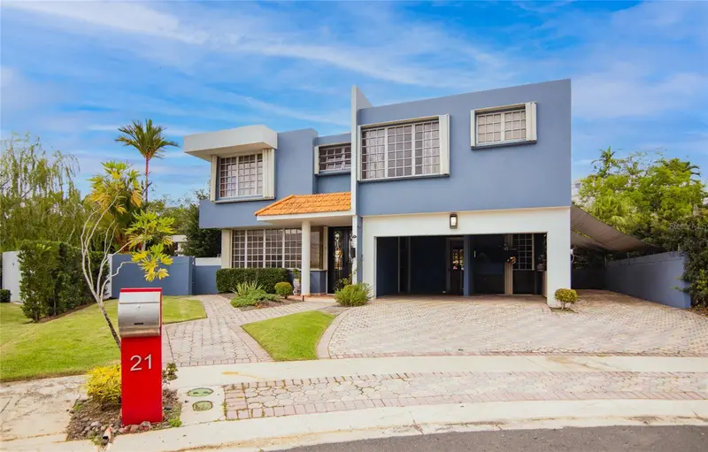 21 Pque. Tivoli | Paseo Del Parque, PR