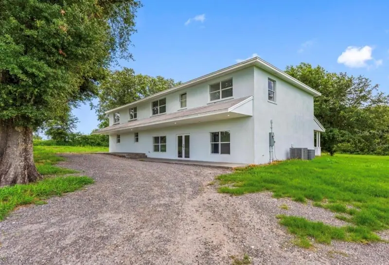 2440 Wallace Rd, FL