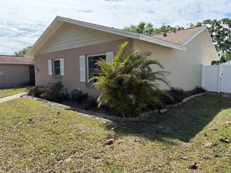 5108 Lesher Ct, FL