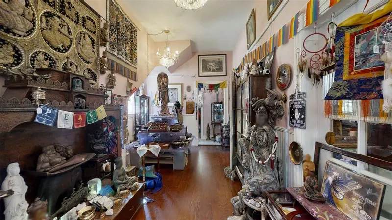 805 E Fort King St, FL