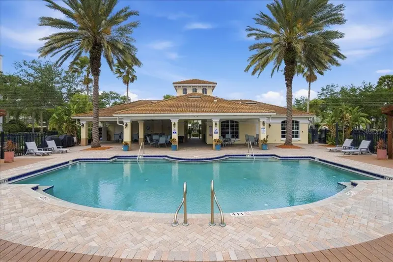 7903 Seminole Blvd #2305, FL