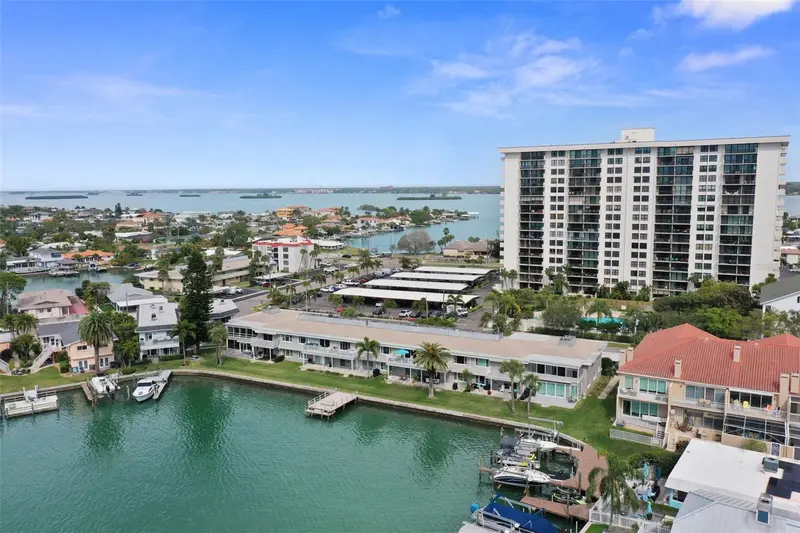 400 Larboard Way #103, FL