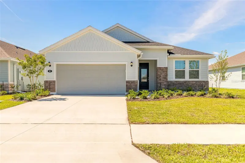89 Signet Cir, FL