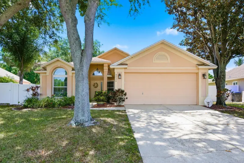 3228 Bentley Dr, FL