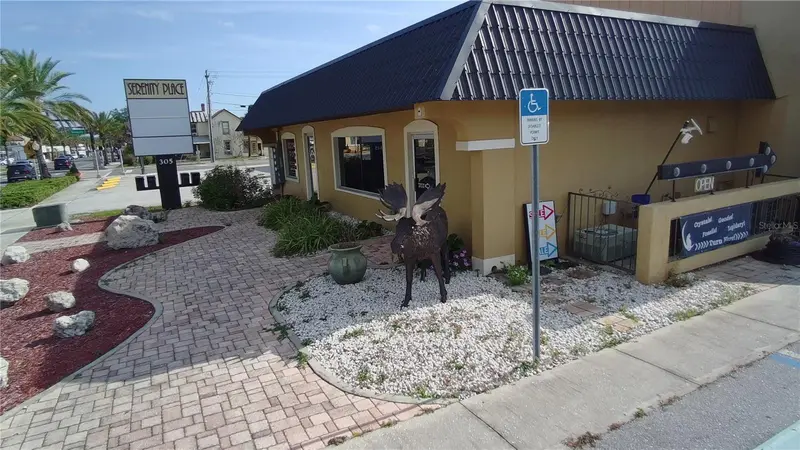 305 Main St #A, B & C, FL