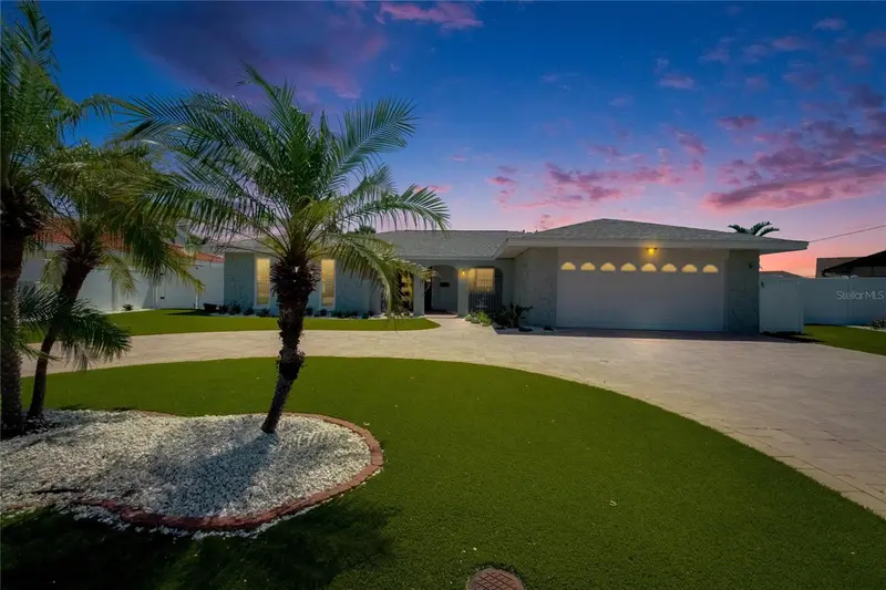 1492 Sea Gull Dr S, FL