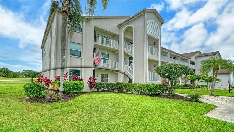 8755 Olde Hickory Ave #7101, FL