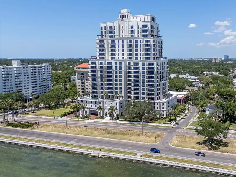 2103 Bayshore Blvd #602, FL