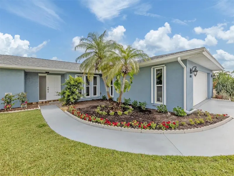 1007 River Oaks Ct, FL