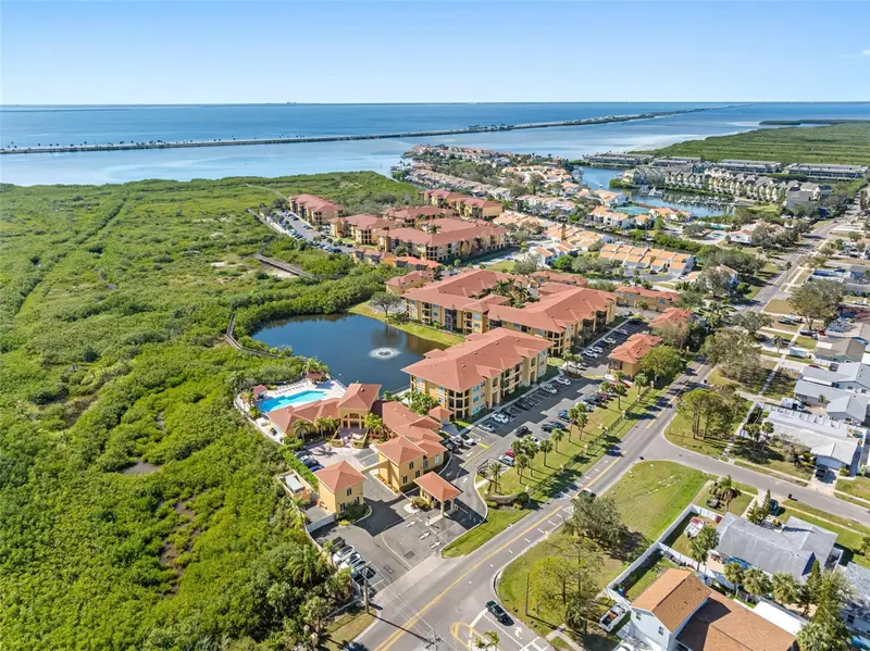 4333 Bayside Village Dr #102, FL
