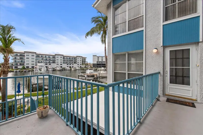 179 Medallion Blvd #H, FL