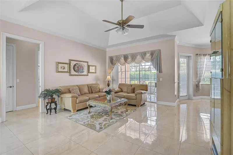 5027 Bella Terra Dr, FL