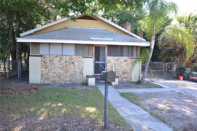 1031 N Florence Ave, FL