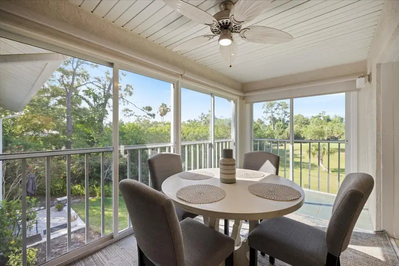 801 Montrose Dr #202, FL