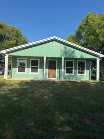 521 Skyline Dr E, FL