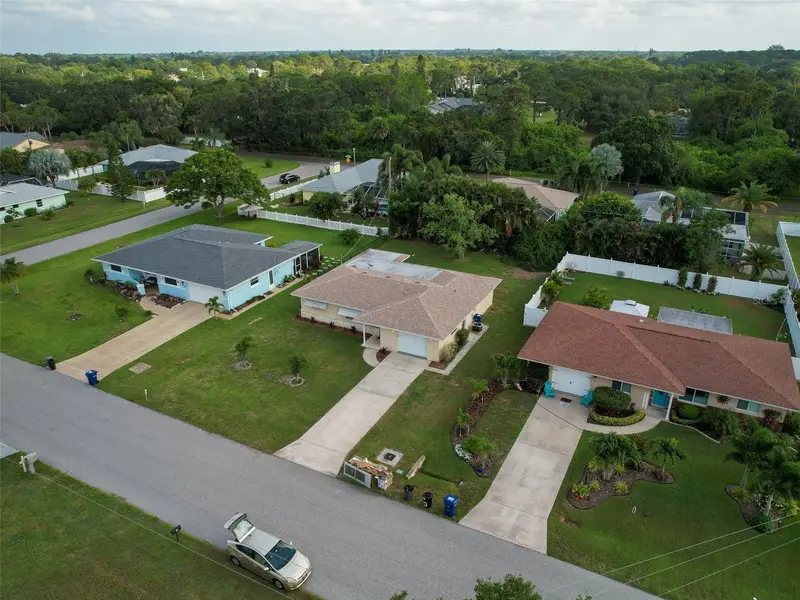 916 Gillespie St, FL