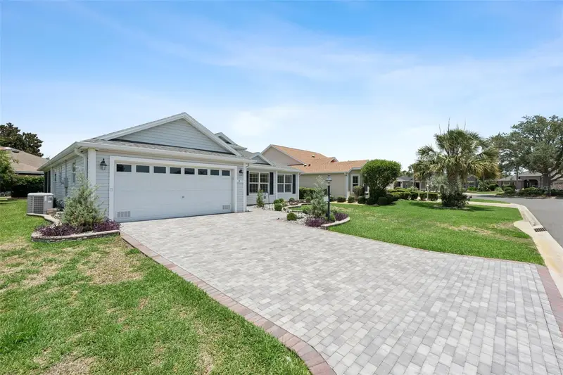 1877 Walden Way, FL